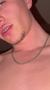 Nur amerikanischer großer weißer schwanz, unbeschnittener twink, gefickt, ohne gummi, zahnspange jay Magnus