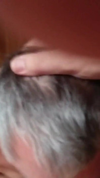 Dva staří chlapi si užívají a šukají. Část 2