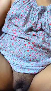 Üvey annem beni onu izlerken yakaladıkta odasına davet etti