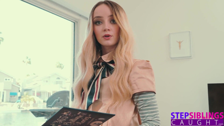 StepSiblings Caught: Серпень 2023 смак місяця Марія Казі - s4:e1