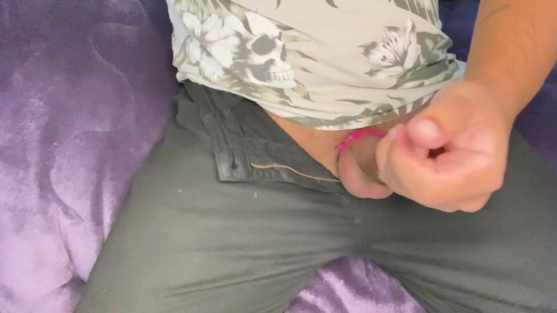 Dylan Ford: Twink sục cu và bắn tinh mạnh mẽ với vòng...