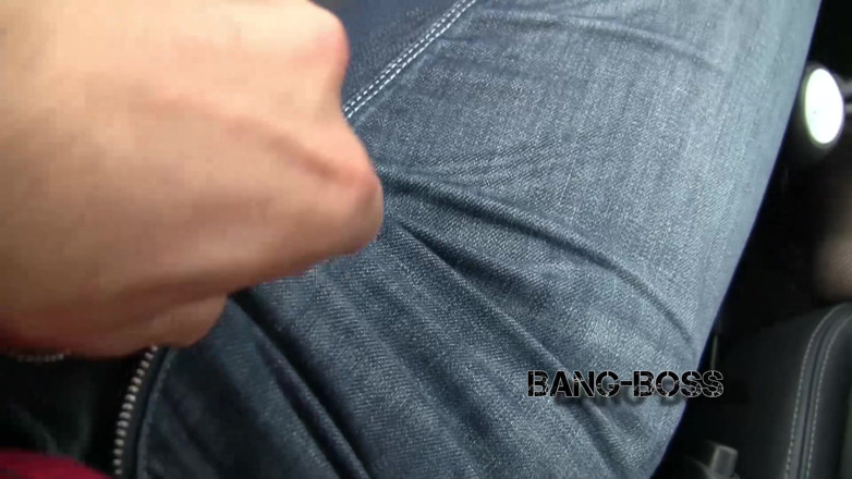 Bang-Boss: Con đĩ quá giang 18 tuổi ngây rối, phun nước công khai...