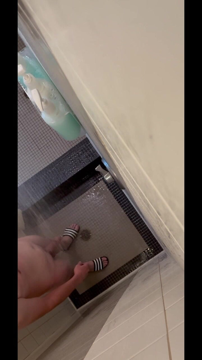 Chase Dixon Butz: Gym Shower Showoff