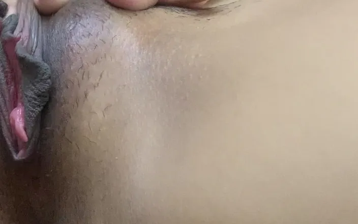 Wicked Aryan: Desi Girl Gives Full Body Pleasure with Feet Tease
