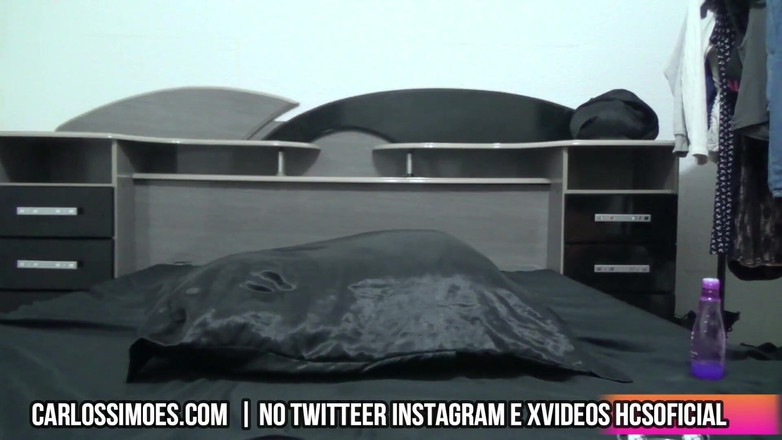 Carlos-Simoes: Hraní Sám s mým robertkem a mými análními koulemi Solo...