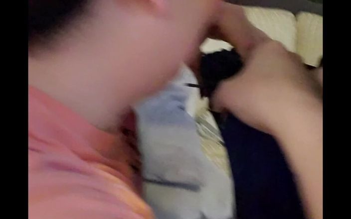 DaddyandLexa: Mtf asijská transsexuální žena Impregnablelexa saje deepthroat a bere raw bez...