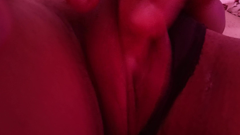 Jacke24: Bakire Mastürbasyon Yapan Sıcak