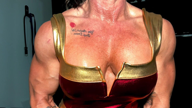 Kandylegsxxx: Jste připraveni? Kandy vyžaduje tvoji nálož: edice červených světle zelených světel