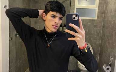 Andres ZP: Andreszp otelde mastürbasyon yapıyor ve dölü her şeyi söylüyor