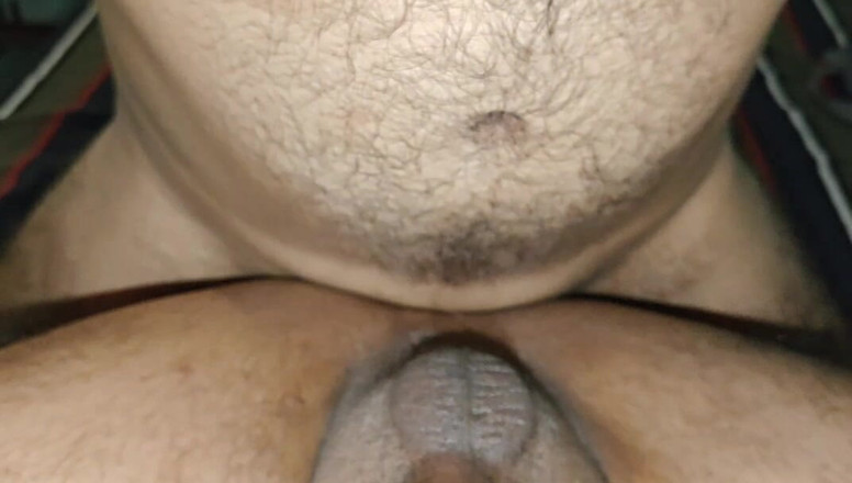 Small dick lover: Manželka mého 42letého přítele je mimo město a je velmi nadržený!