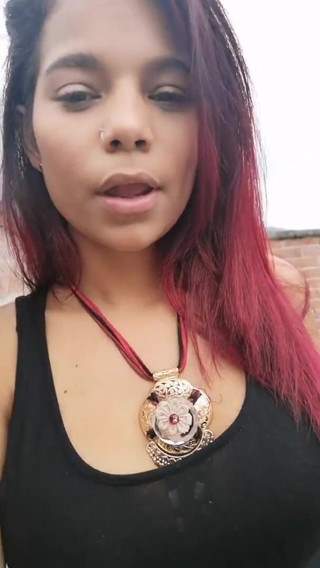 Milasexxxy: Milasexxxxy toont zich