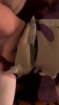 Anal med het asiatisk maid milf på sängen: 3D porr