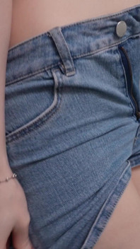 Teen POV chlap nahrává domácí porno se sladkou holkou, Cums Inside!
