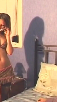 Rachida oblíbená nevlastní teta - celý film - italské video obnoveno v HD