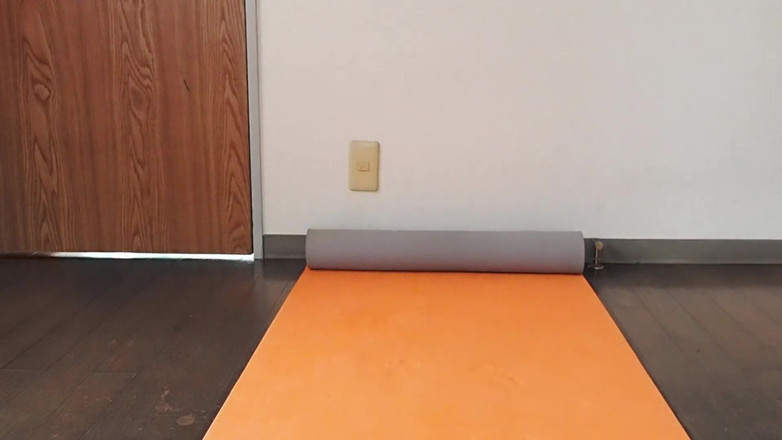 Mayumi Kanzaki: Jóga ve spodním prádle