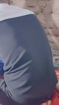 Chacheri bahan ko sex kiya heiße sexy möpse