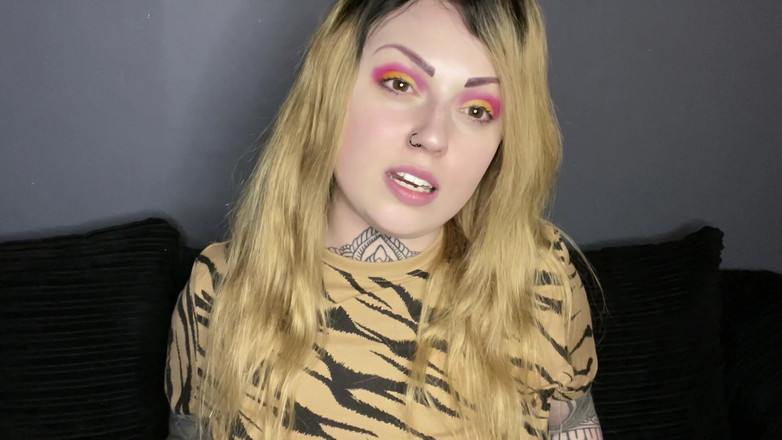 Miss Valentina: Suka Menghabiskan Wang Awak