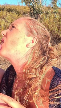 Prendimi slo - sensuale adorazione del cazzo all'aperto