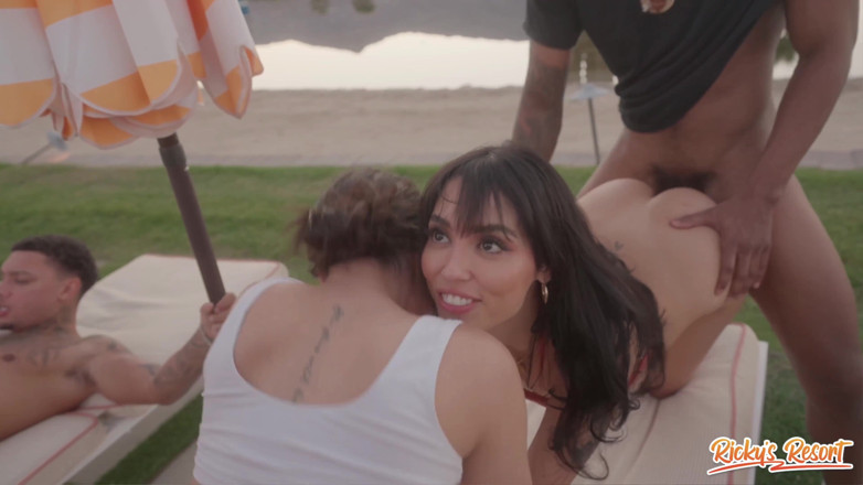 Ricky's Resort: Episodio de Vanessa Sky