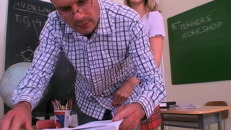 Erotic Planet X: Kompilace, Venkovní šukání, na vysoké škole