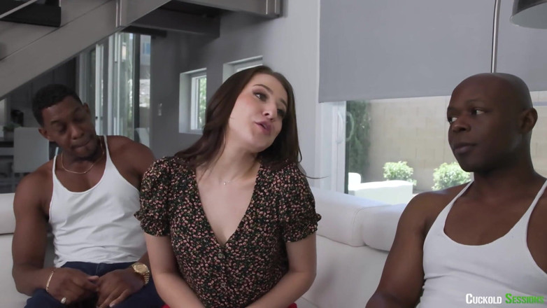 Cuckold Sessions: Cuckoldsessions - Mistress Cucks Her Boytoy with a Interracial Spitroast
