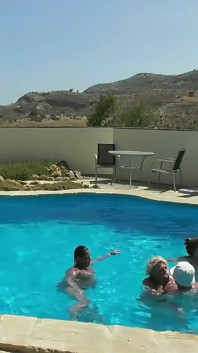 Mffff Orgy in the Pool