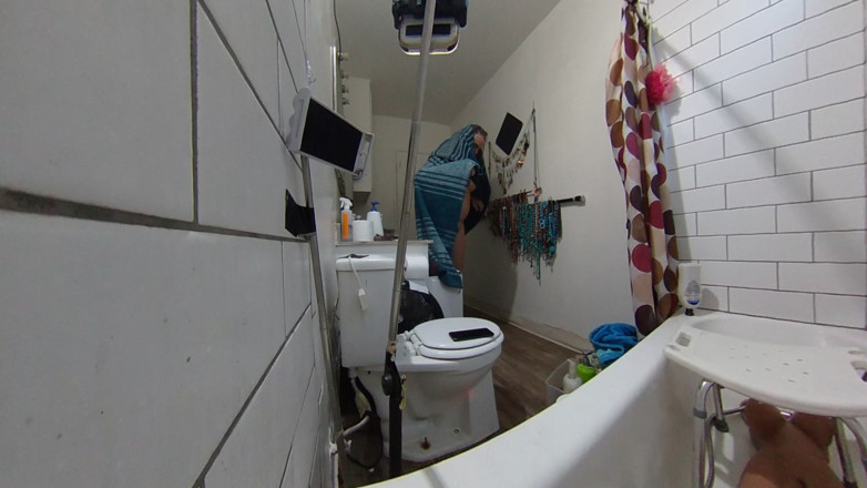 Lizzy Yum: Lizzyyum Haziran 2926 banyo mastürbasyonu #3
