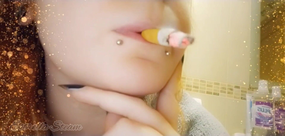 Estrella Steam: My lips provoke you while I smoke