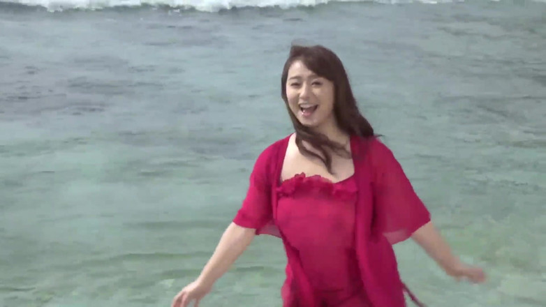 Raptor Inc: Marina4 ~ Housewife resort vacation - Marina Shiraishi Blu-ray edition