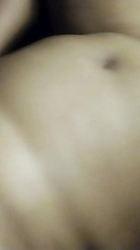 Video rekaman seks tante seksi india dientot sama abang iparnya sendiri.