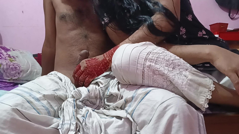 deshivairalvabi: Heta styvkusin kom hem när jag var ensam hemma