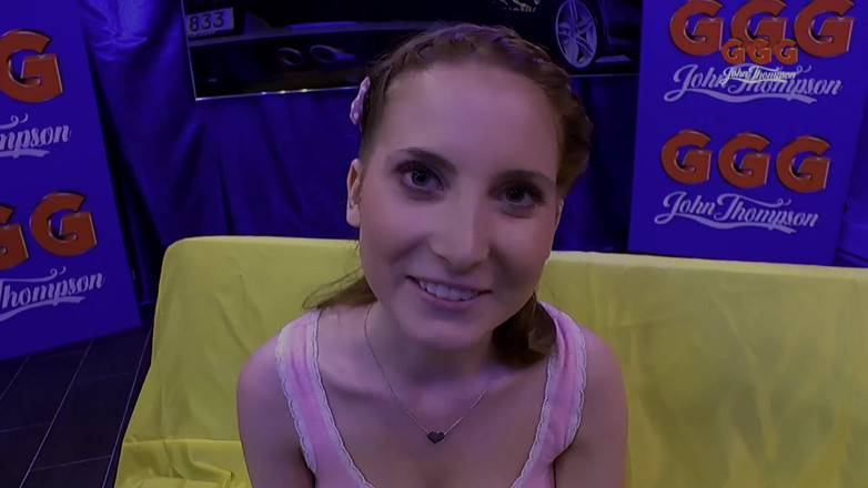 GGG John Thompson Studio: Ggg Yasmin Joy - Oh Mein Gott, então Viel Sperma