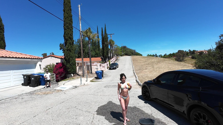 PornDudeCasting: Megan Mistakes and Porn Dude Bring Out the Suds
