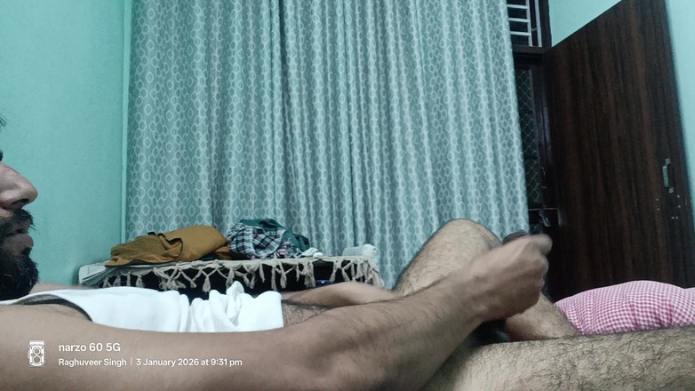 Rajasthani-old-lover: Masturbasi cowok india