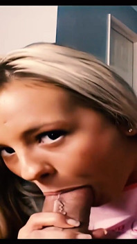 Bree Olson ma utalentowane usta i może połykać ogromnego kutasa bez kneblowania