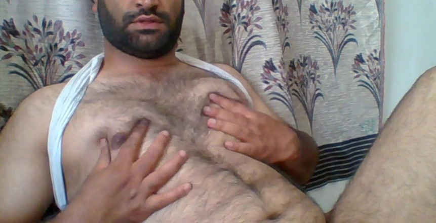 BibearXXX: Gırtlağına kadar alıyor bibearxxxx