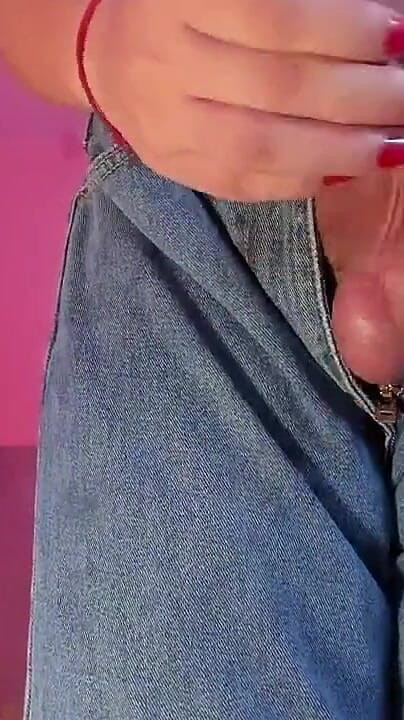 His Cock Comes Out by Accident, It's Huge (Aline Costa)