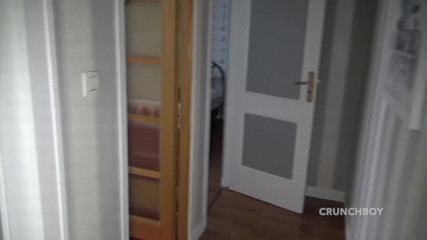 Gaybareback: Francesa heterosexual follada a pelo en el baño por Romantik