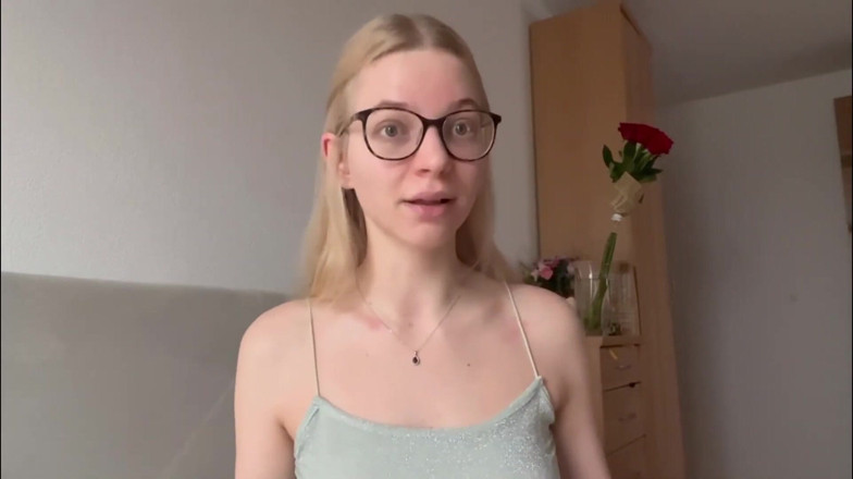 Goddess_Bella_Rae: Why Are so Many Adult Men Submissive