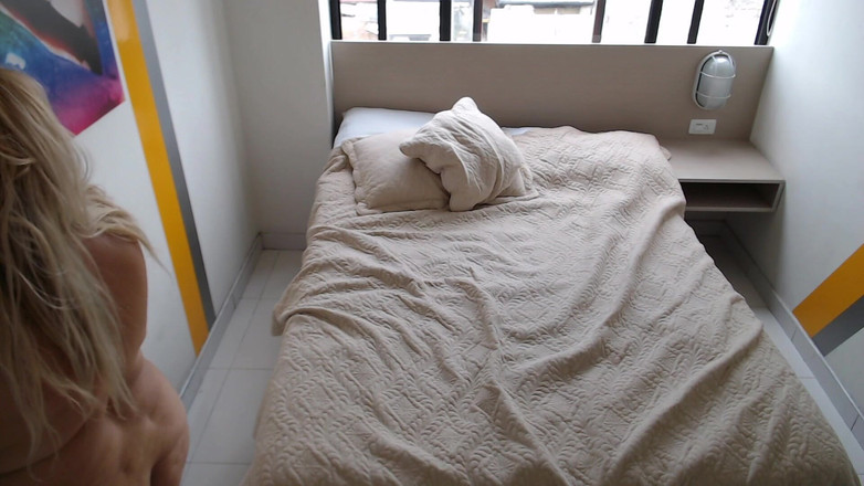 DiablaLatinaTour: Křivkavá Venezuelka debutuje s klukem z Tinderu