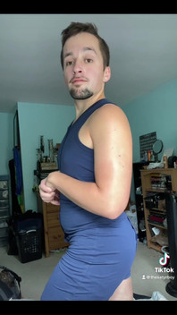 Tlačítka vzadu se snažila