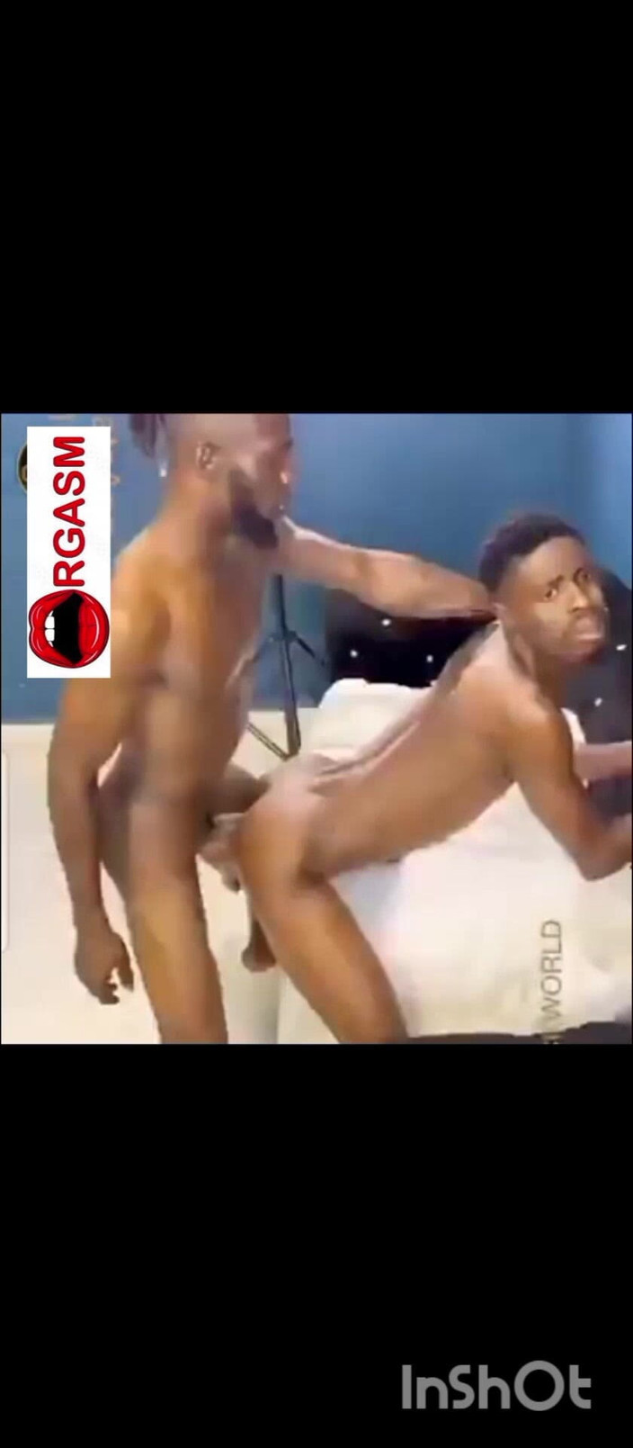 Sweetass132: बड़े लंड वाले सेक्सी काले आदमी ने मुझे झुका दिया और मुझे चोदा