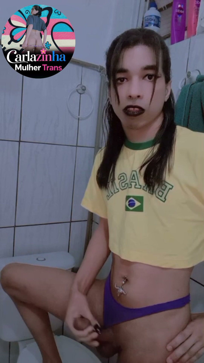 Srta. Carla: Es Escritora Mujer Trans Desnuda Y Le Encanta Chupar Pollas