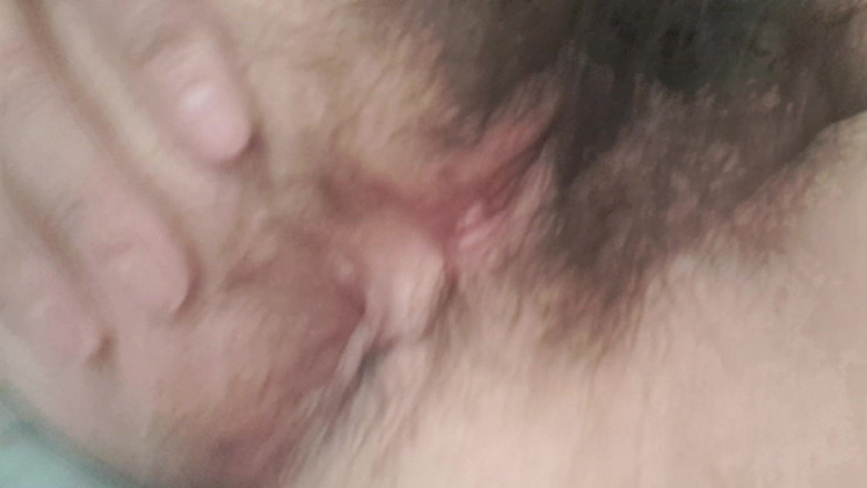 Mommy big hairy pussy: MILF Tight Bag