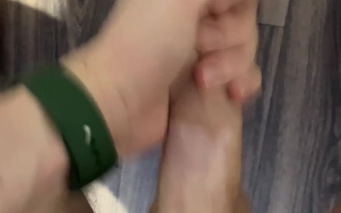 Johnny69227: Gadis kembar 18 tahun lagi asik masturbasi sampai erangan intens - crot...