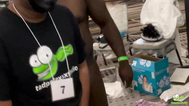 TadpolexStudio: Sanguine Rose в гэнгбэнге записали гонзо в видео от первого лица с бонусными кадрами