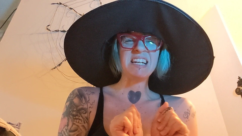 Geeky Femdom: Jessica the Witch Sph
