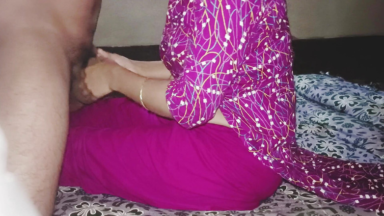 Home work: Desi Bhabhi a Devar Sex Vesnický dům