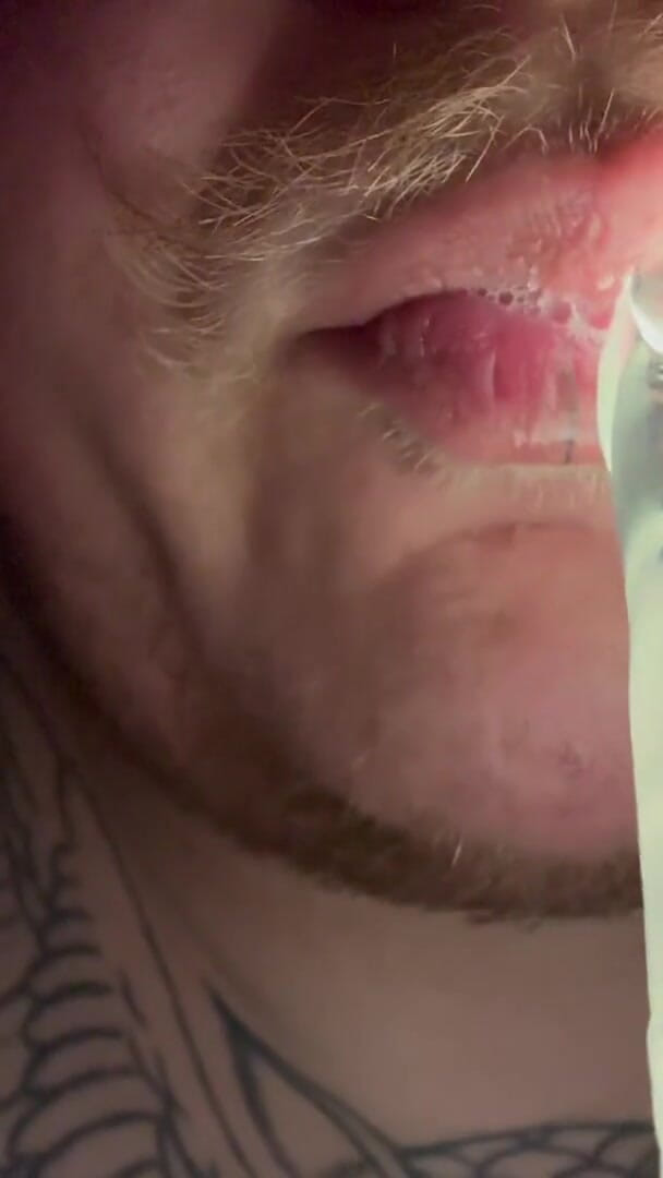 Glowing Dildo - Smoking (Soft baked after dark)