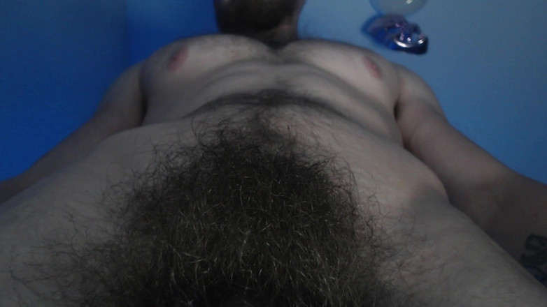 Hunky time: बालों वाली Alpha Boss